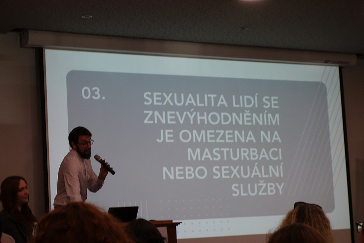 ntf79p0yc58z.jpg